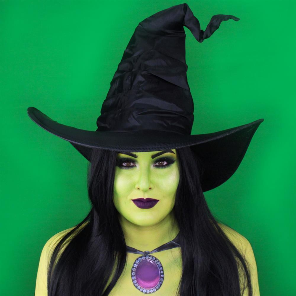 Green Witch Makeup Look